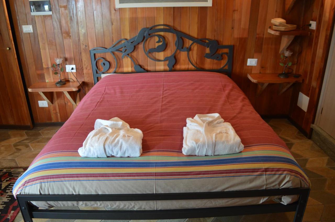 L'Uovo E La Faina Bed & Breakfast Busca Exterior photo